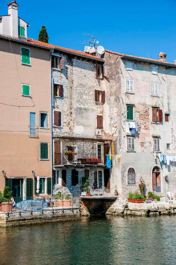 Studio First Row To The Sea Rovinj Ngoại thất bức ảnh
